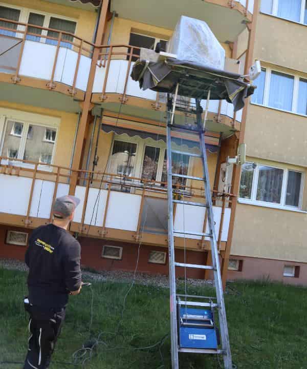 Büroumzug mit Möbellift in Nordhorn